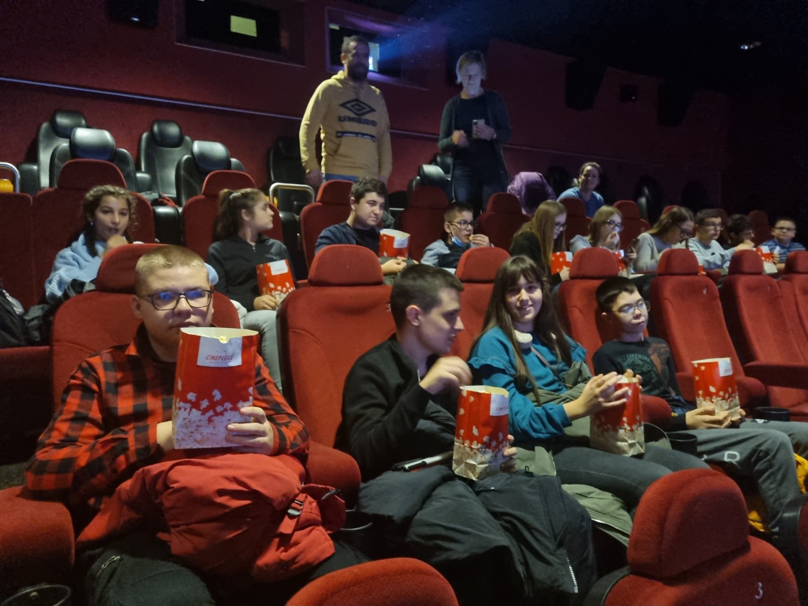 Korisnici u kino dvorani
