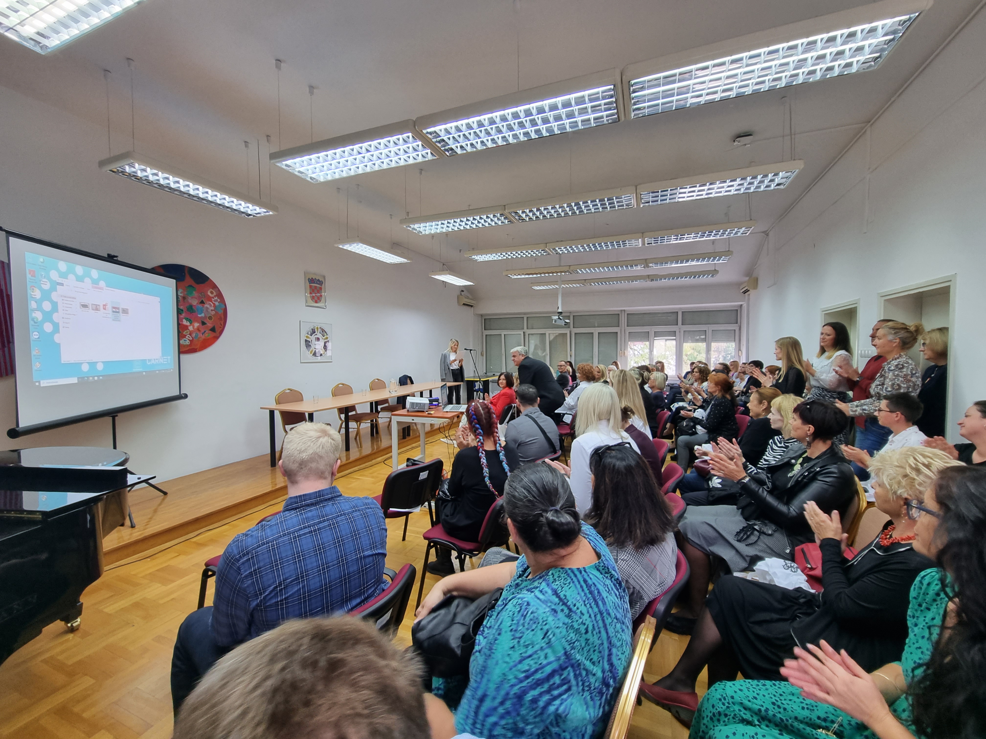 početak svečanosti u Zagrebu i mnogobrojna publika